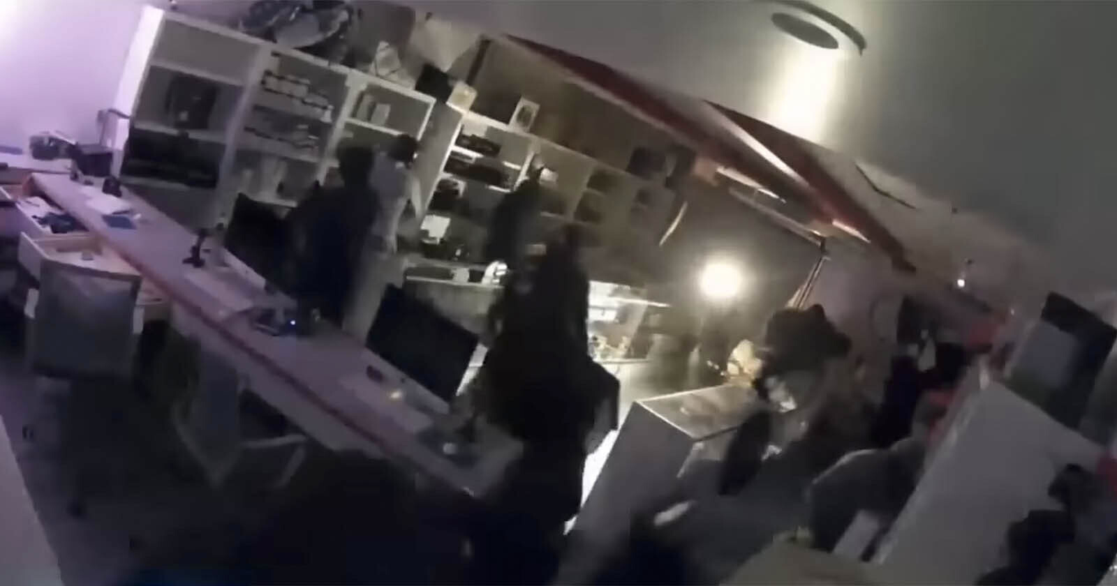 13 Burglars Ransack California Camera Store, Steal $65,000 in Gear