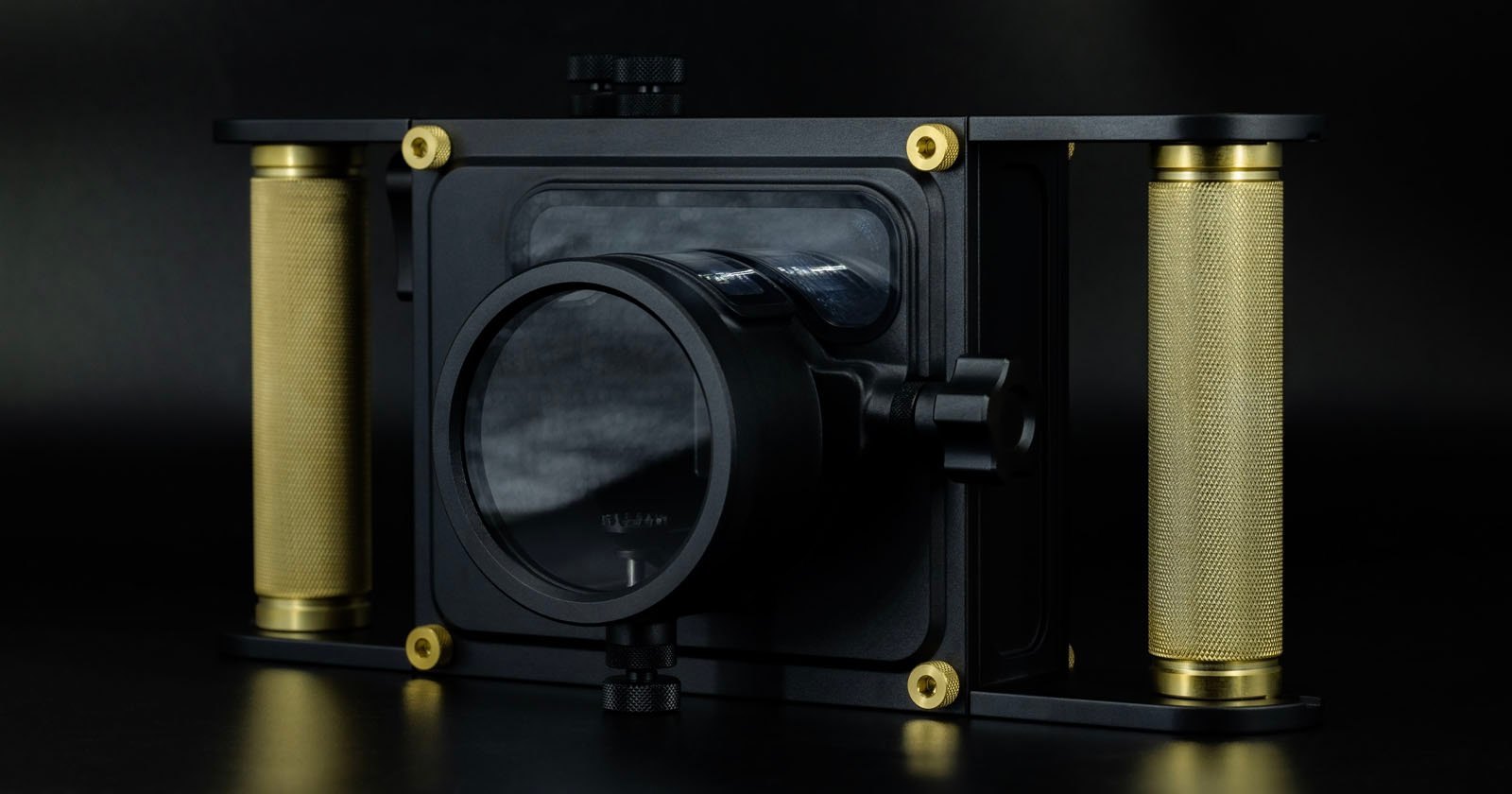 Leica M Series Underwater Housing is First of Its Kind, Costs $6,950