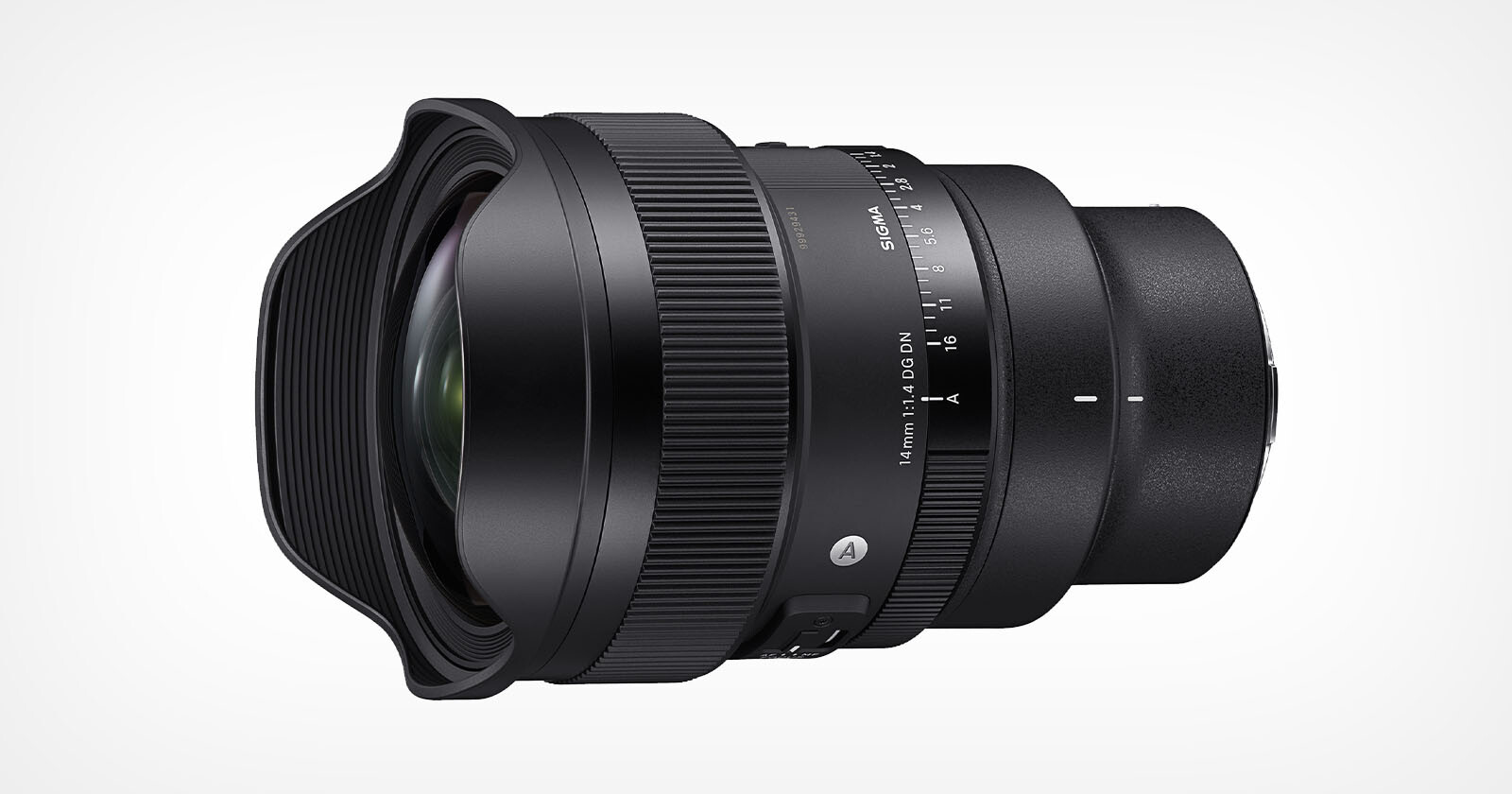 Sigmas New 14mm f/1.4 Art Lens is Tailor-Made for Astrophotography