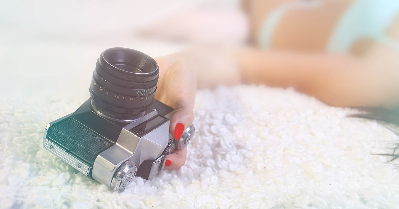 Photographer Claims Rights to Boudoir to Shut Down Competitors on Facebook