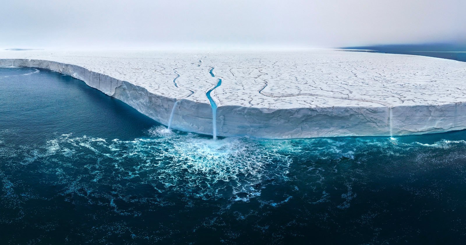  alarming image ice cap bleeding into sea 