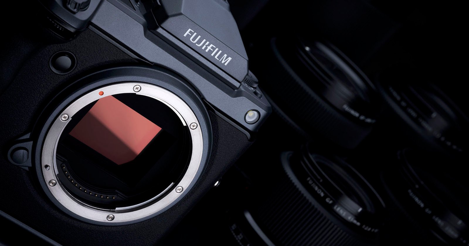 Fujifilm Adds 500mm Super-Tele and Power Zoom Lenses to GFX Roadmap