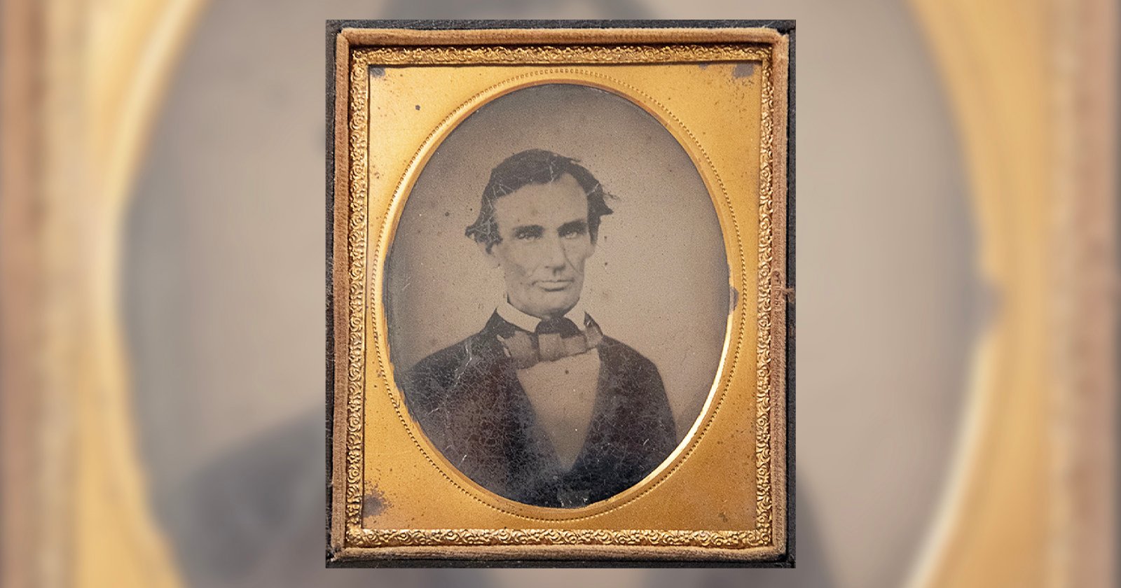 How an 1858 Abe Lincoln Portrait Went From Injured Man to Museum