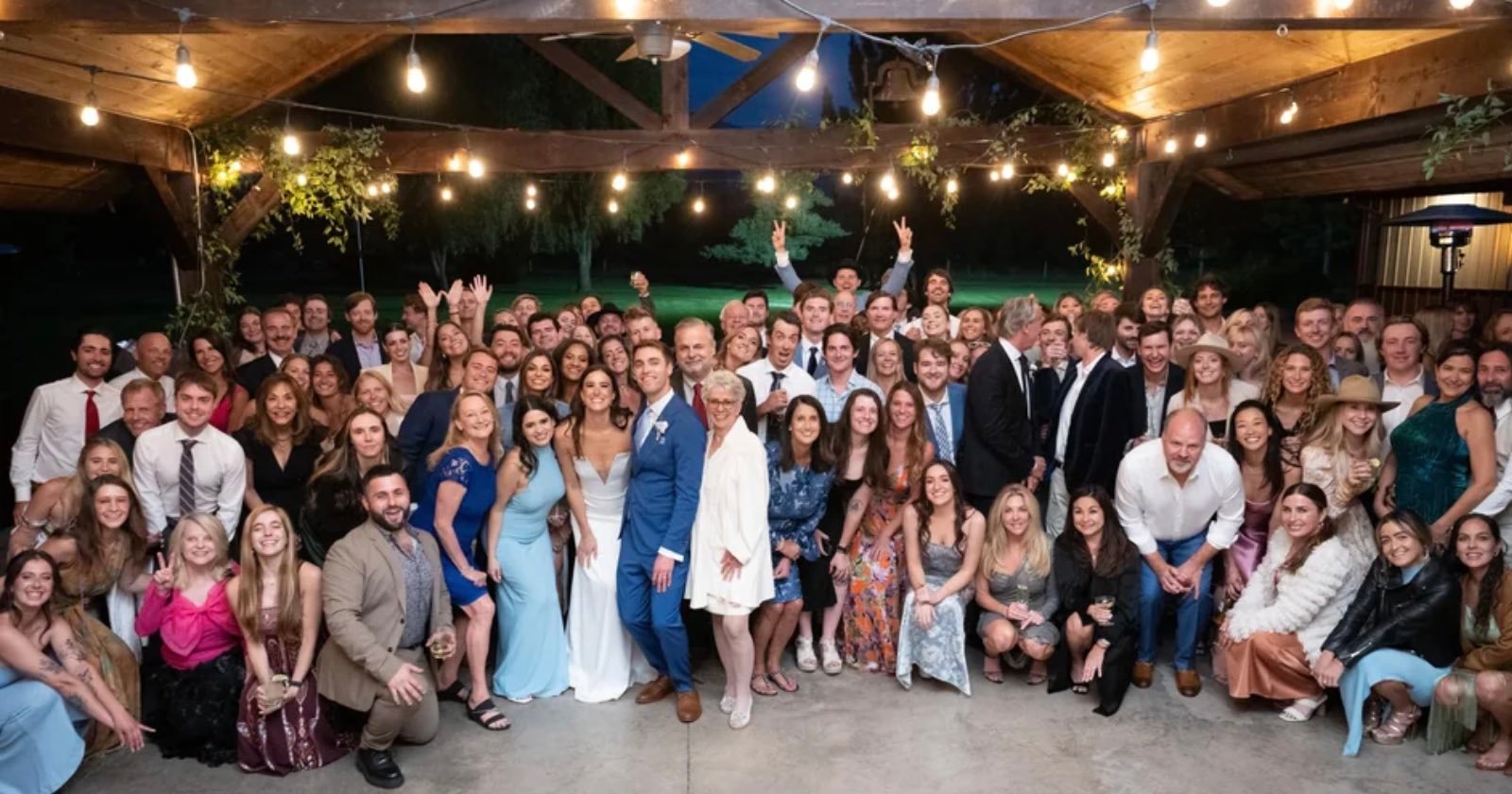 Photographer Was Not Doing His Job: Group Wedding Photo Sparks Debate