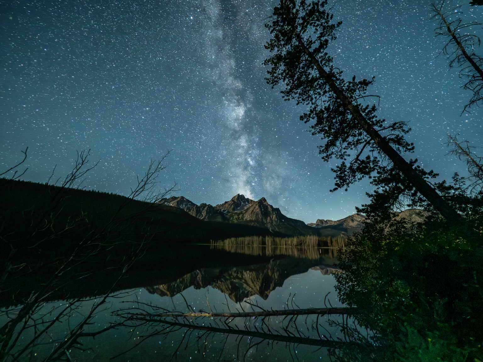 Photographing Idaho S Picturesque Sawtooth Mountains With Matt Suess