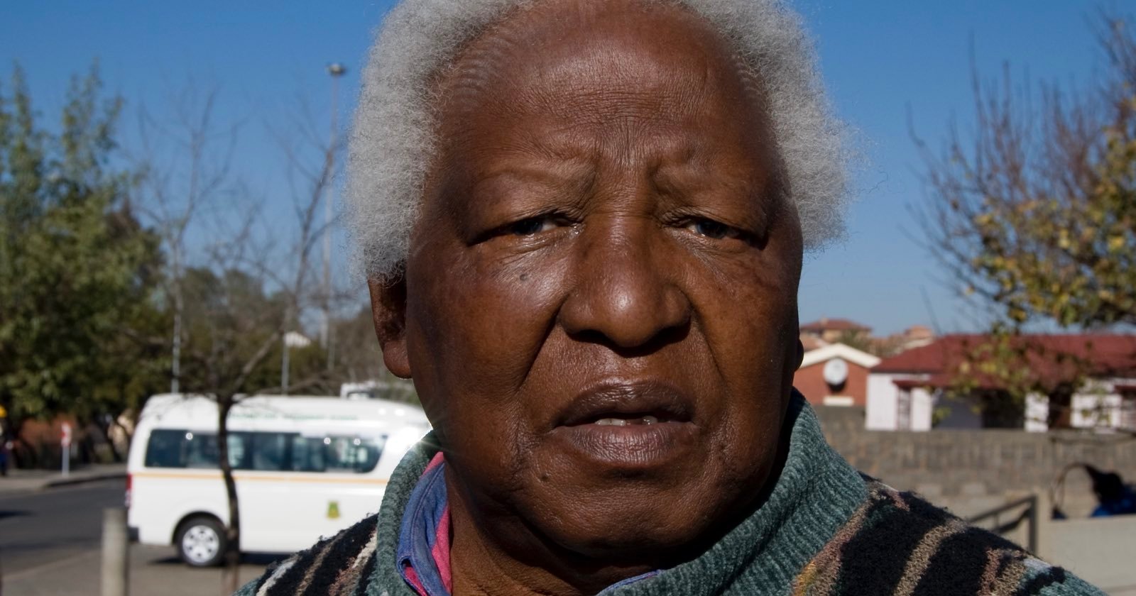  fearless apartheid photographer peter magubane dies aged 