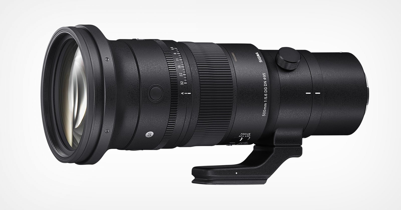 Sigmas New 500mm f/5.6 Lens is So Popular, It Cant Keep Up With Orders
