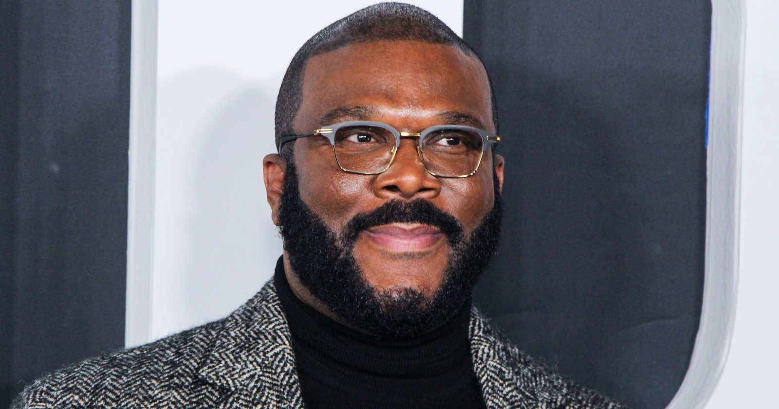  tyler perry halts 800m film studio expansion after 