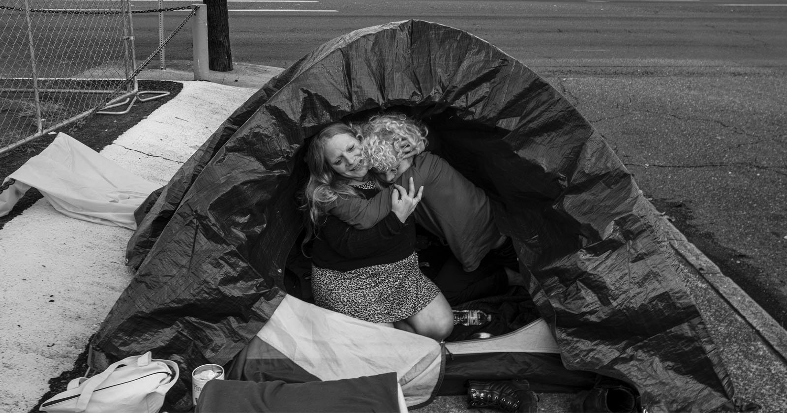  photographer captures portland fentanyl crisis amid oregon radical 