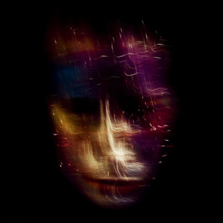 Abstract Photos of Faces That Resemble Exploding Fireworks | PetaPixel