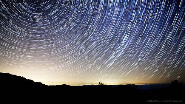 Beautiful Time-Lapse of Long Exposure Star Trails Traversing the Night ...