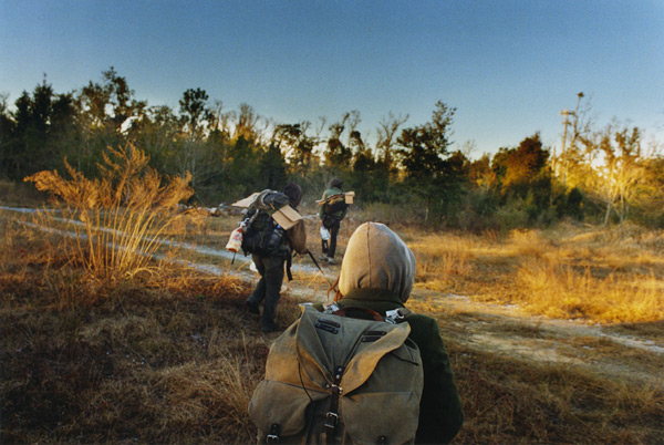 Photographer Travels 50 000 Miles Across the US by Train Hopping