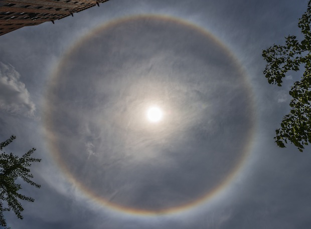 Photos of the Mesmerizing Sun Halo that Appeared Over New ...