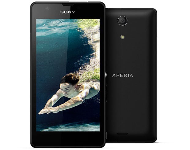 Salvación frecuentemente Federal Sony Xperia ZR Smartphone Doubles as an Underwater Camera | PetaPixel