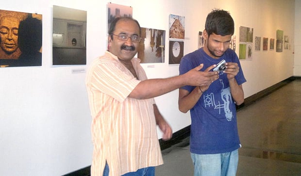 Partho_Bhowmick_training_a_visually_impaired