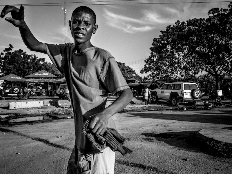 ricoh-grd-iv-haiti-street-photography-3