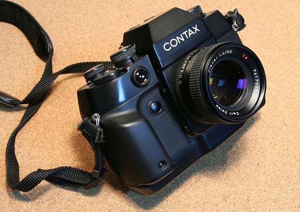 contax_ax