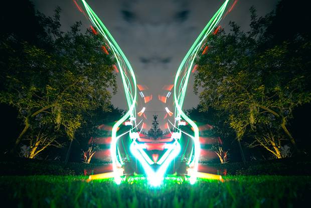 Drone Light Painting-001