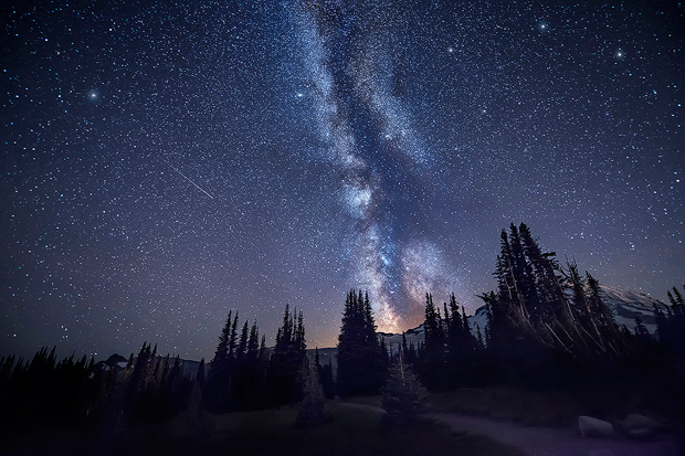 Spires--Mount-Rainier,-Washington