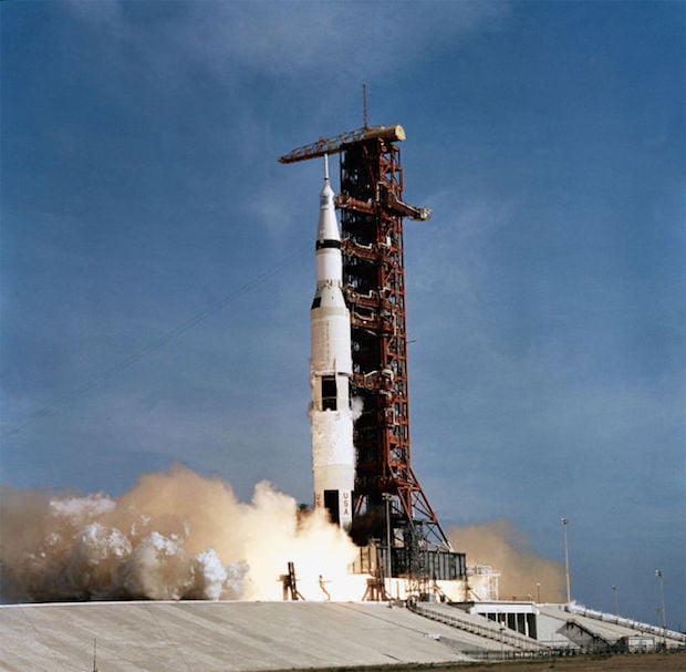 Saturn V SA-506 and Apollo 11 moments after ignition.