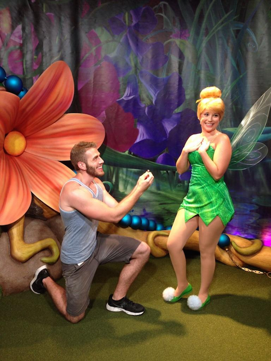Guy Proposes To Five Princesses At Disney World For A Set Of Fun Memorable Photos