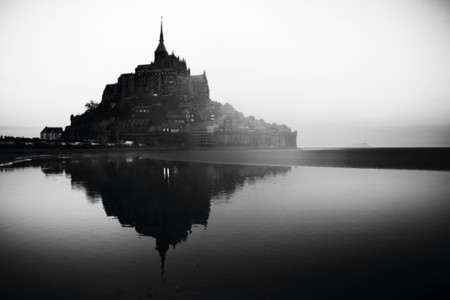 6 Black and White Photography Tips for Monochrome Enthusiasts | PetaPixel
