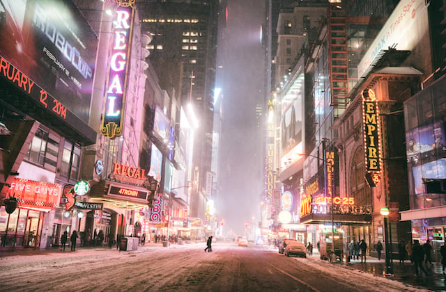 new york city - snow - hercules - times square - (1)