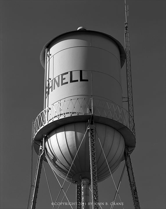 Though it may appear largely devoid of life at first glance – the sleepy town of Bushnell, on the western edge of Nebraska’s panhandle – is not.