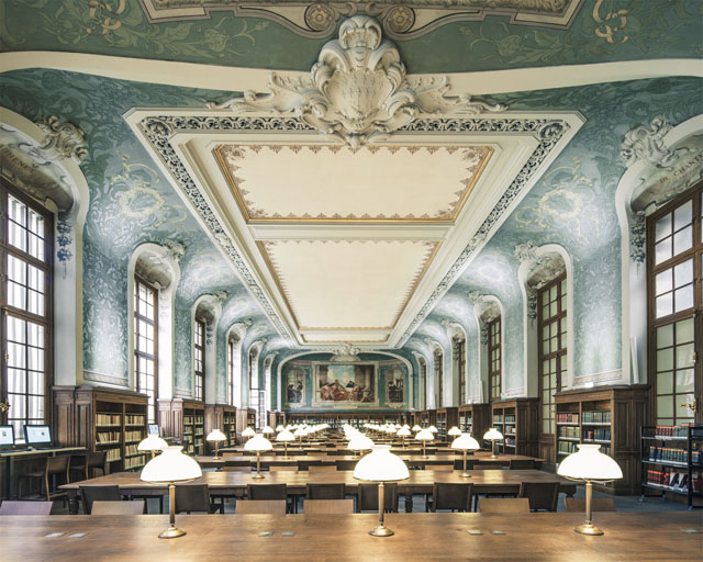 112700-9517406-Bibliotheque_de_la_Sorbonne_2_jpg