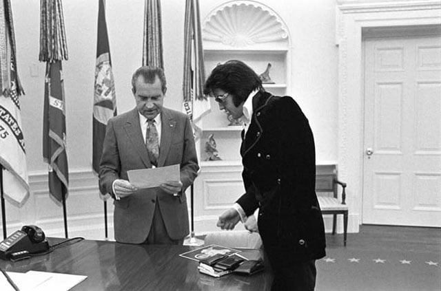 5364-08:  President Nixon meets with entertainer Elvis Presley