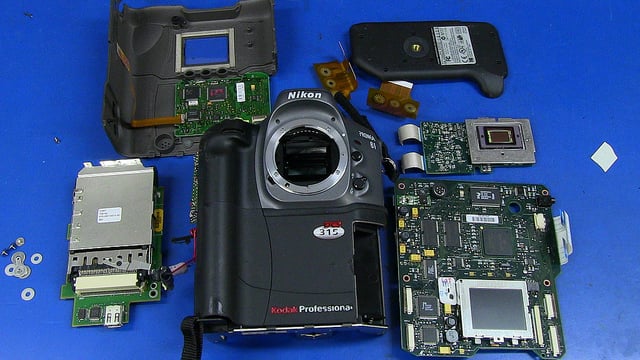 Diagnostic du Fujifilm Instax Mini 8 - iFixit