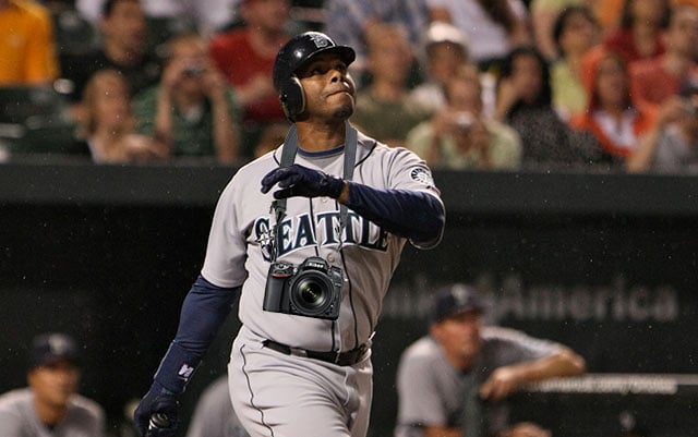 Floyd Mayweather and Ken Griffey Jr. the latest superstars to
