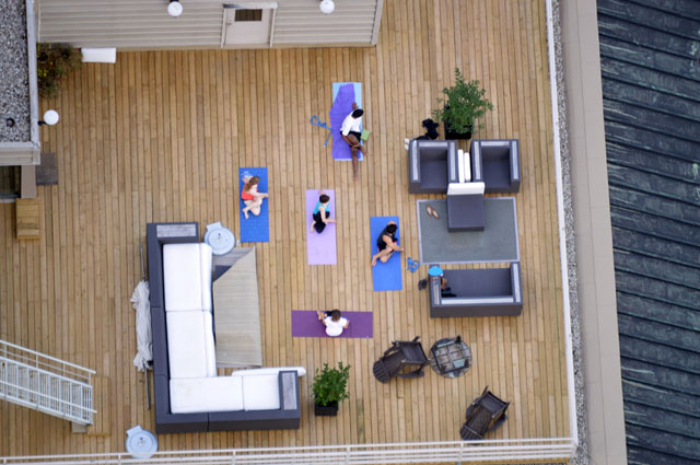rooftopping-people-yoga
