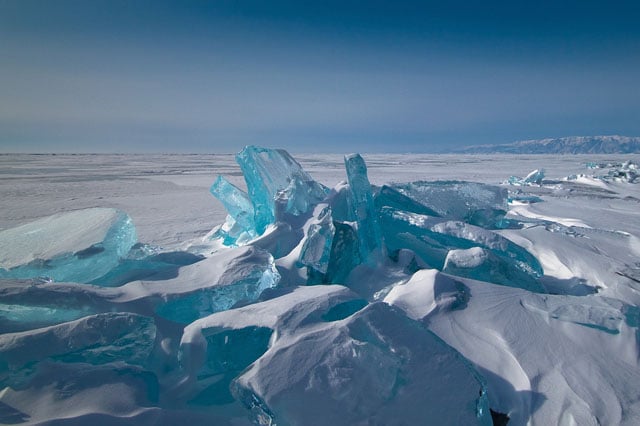 The Gem-Like Turquoise Ice Found on Lake Baikal | PetaPixel