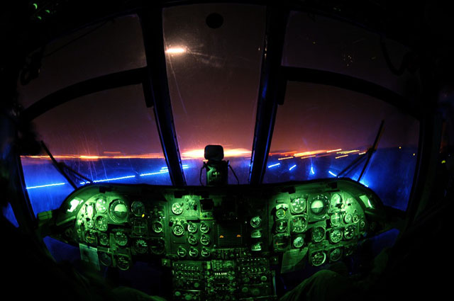 TRVphoto 167-0115 Night Cockpit