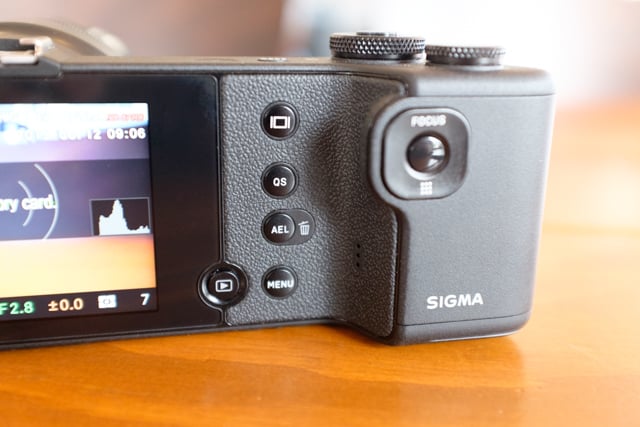 Review: Sigma's dp3 Quattro Technology Needs More Time For