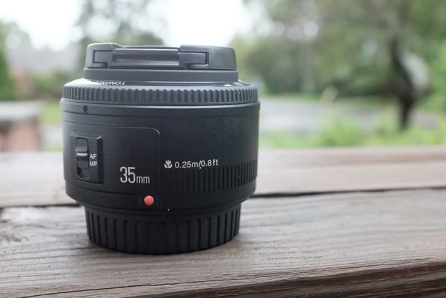 Review Yongnuo s 35mm f 2 Lens for Canon EF Packs a Punch for the