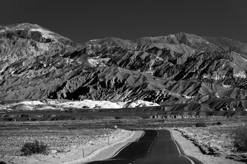 The road to Zabriskie Point, Death Valley National Park, California.