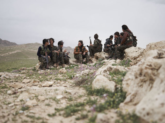 Shingal-Resistance-Units-Sinjar-Mountain-Iraq-Guerrilla_Fighters_of_Kurdistan_Joey_L_Photographer_028