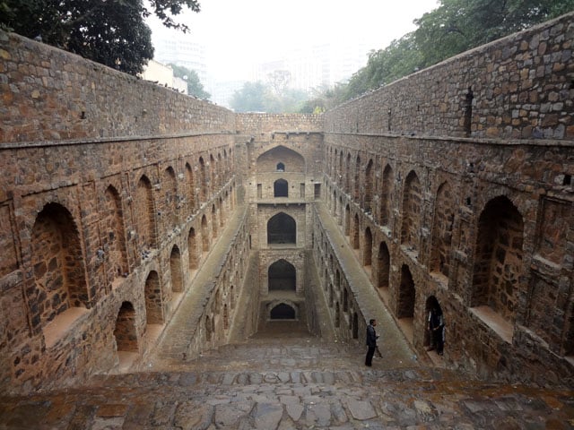 AGRASEN_Ki_BAOLI_(11)