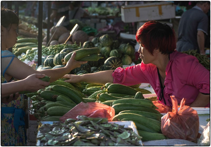 Early morning market – Qingxi, China