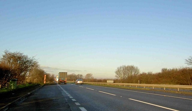 An example photo showing color banding in the sky.