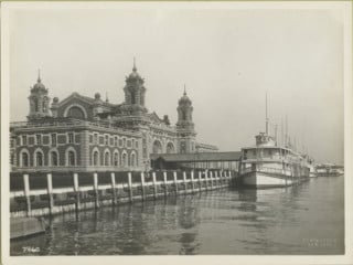 Portraits of Immigrants Arriving in the United States in the Early ...