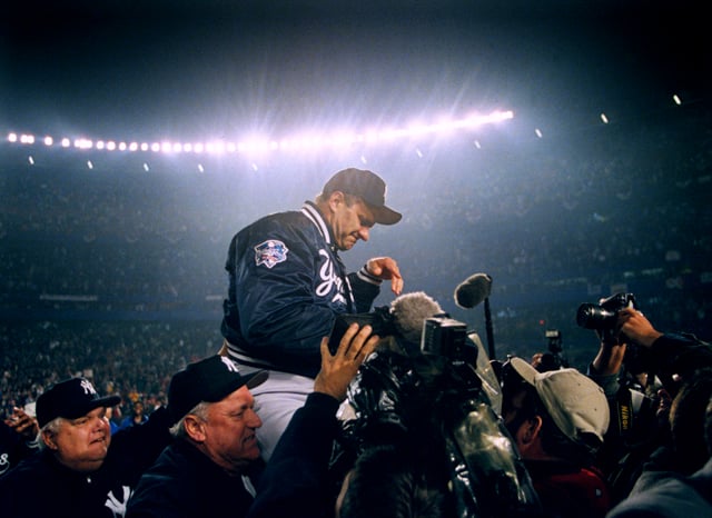 Joe Torre and the New York Yankes win, 2000. Photo by Brad Mangin.