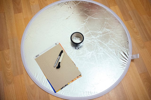 Time to get crafty. A pen, a cutting mat and a craft knife and you're ready to make the cheapest ring-light ever.