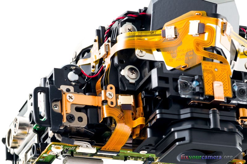 Canon-5D-mkiii-083-Disassembly-FixYourCamera-Org-Teardown&Review