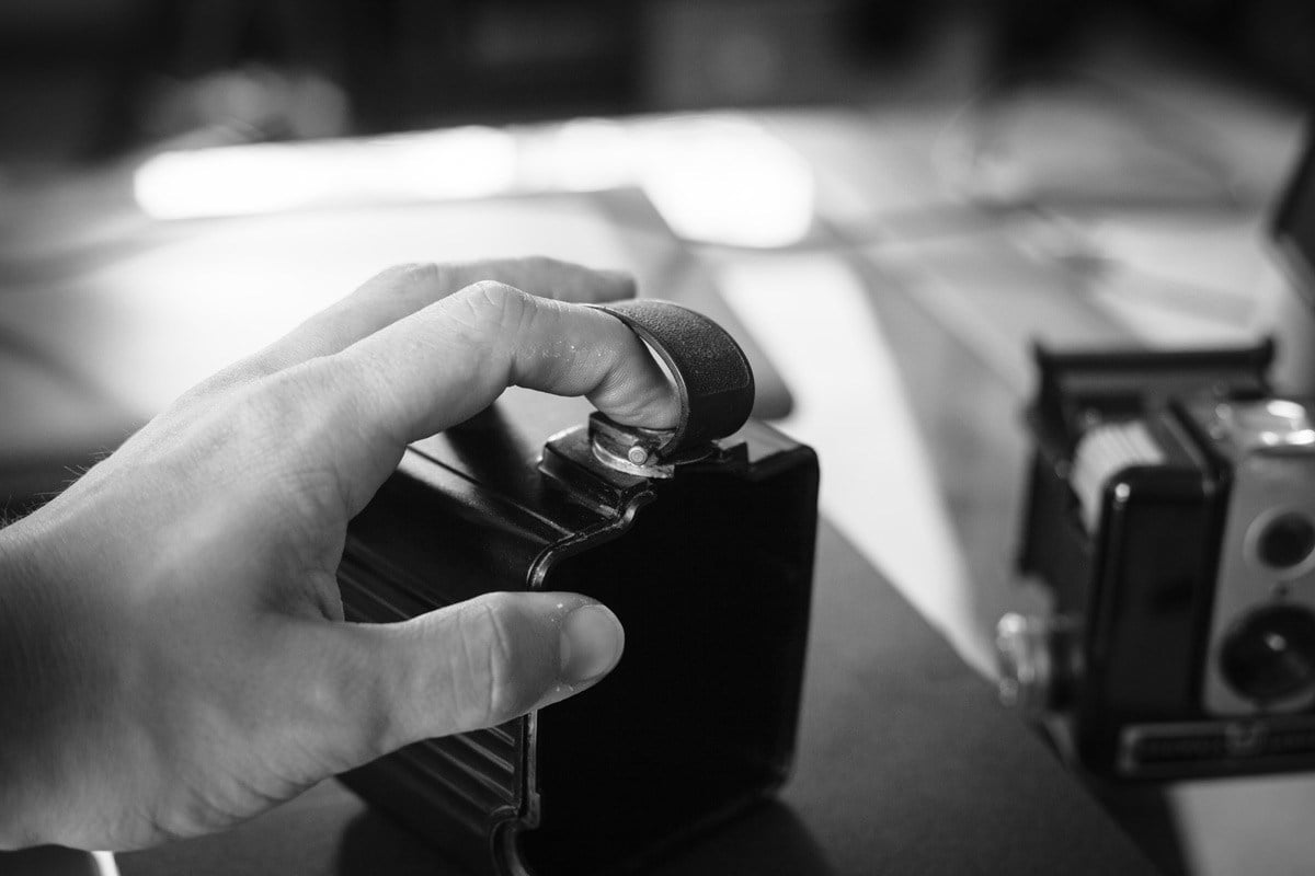 How to Renovate, Clean, and Paint a Kodak Brownie Hawkeye PetaPixel