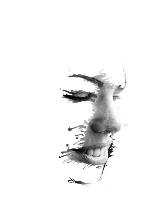 'Fading' Portraits Captured by Hand-Painting Developer ... - 565 x 700 jpeg 28kB