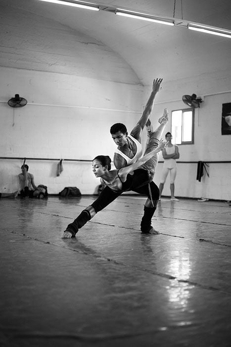 t-34-jens-lennartsson-cuba-ballet-dance.jpg