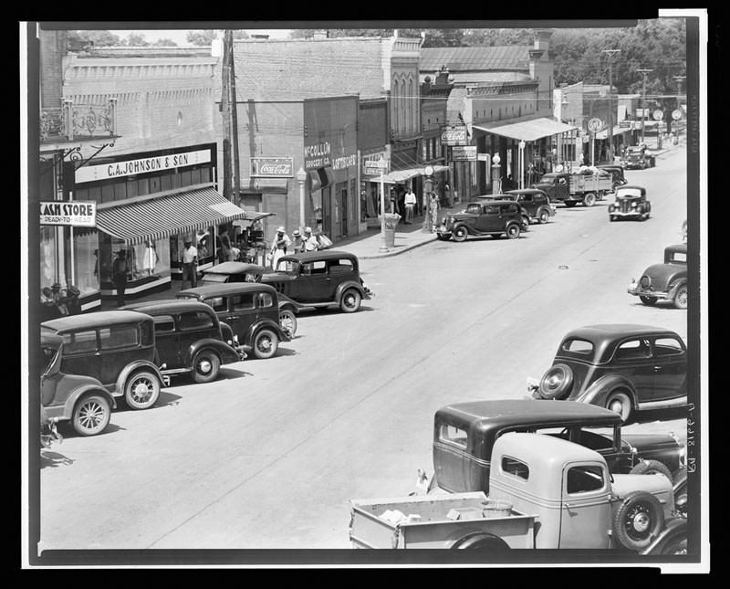 County seat of Hale County, Alabama. 1935.